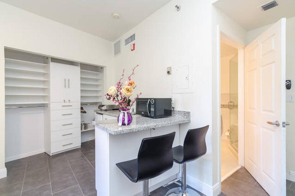 Ocean Drive Studio Historic Building Minutes Walk To The Beach. Miami Beach Extérieur photo