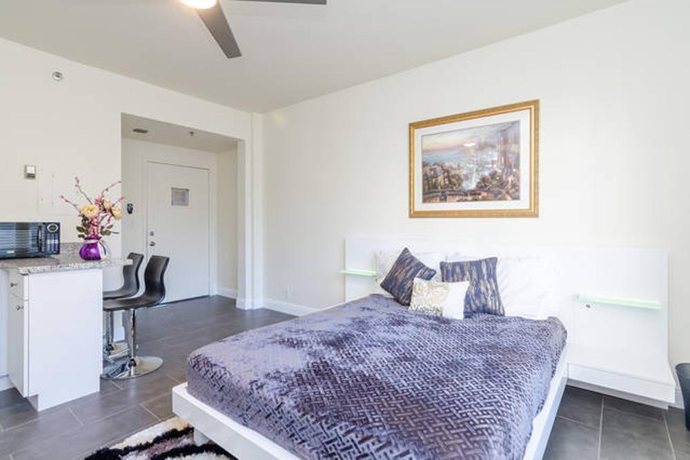Ocean Drive Studio Historic Building Minutes Walk To The Beach. Miami Beach Extérieur photo